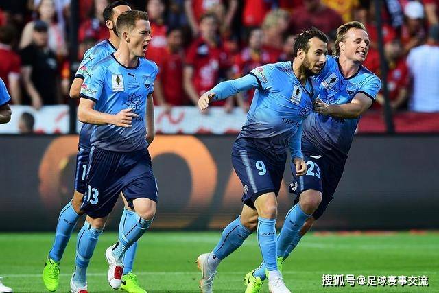 曼城15轮后排第4 上赛季同期也是第4但最终夺冠